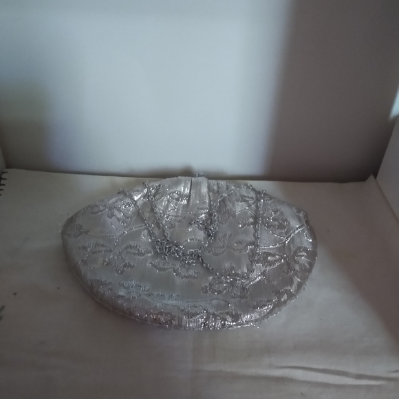 Handbag - Picture 3 of 3